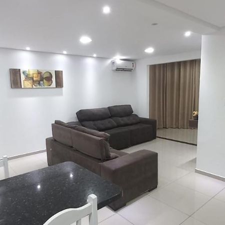Apartamentos Ed London, Na Av Principal A Poucos Passos Das Termas Piratuba Exterior photo