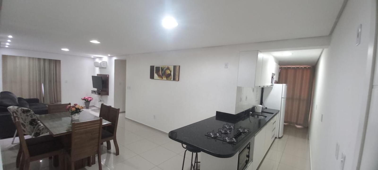Apartamentos Ed London, Na Av Principal A Poucos Passos Das Termas Piratuba Exterior photo